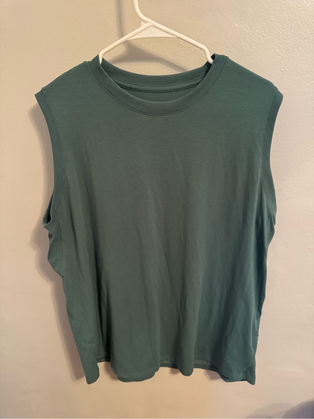 Nike One Crewneck Tank Top -Large- LIKE NEW! - Picture 3 of 7